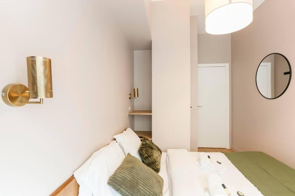 Modern 2 Bedrooms Near Louvre Paris Exteriör bild