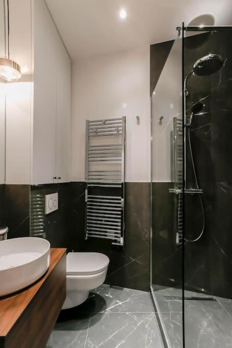 Modern 2 Bedrooms Near Louvre Paris Exteriör bild